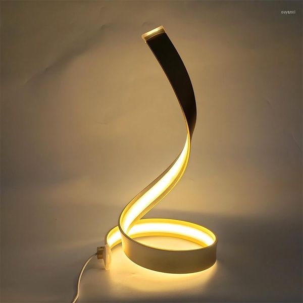 Tischlampen LED minimalistische Linie Lampe Schlafzimmer Bett Kopf moderne Persönlichkeit Silber Gold Wohnzimmer Desktop Atmosphäre dekoratives Licht