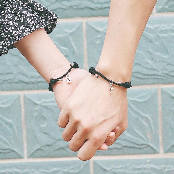 Cazibe bilezik romantik mıknatıs bilezik çift klasik anahtar kilit çifti braslet şanslı siyah kırmızı halat braclet yıldönümü hediye