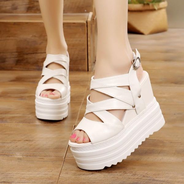 Sandalen Damenschuhe 2023 Sommer High Heels Römisches Netz Rot Wasserdicht Hohl Bequem Innen SandalenSandalen