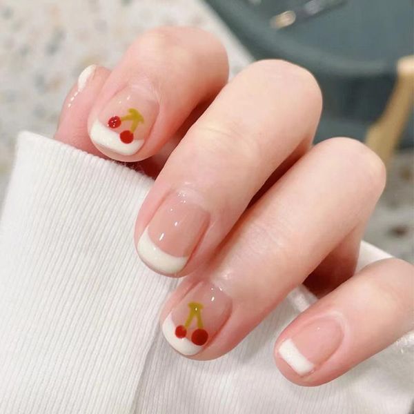 Uñas postizas, 24 Uds., prensa corta con estampado de cereza, acabado completo, palo de estilo coreano, parche para decoración de uñas, punta desmontable