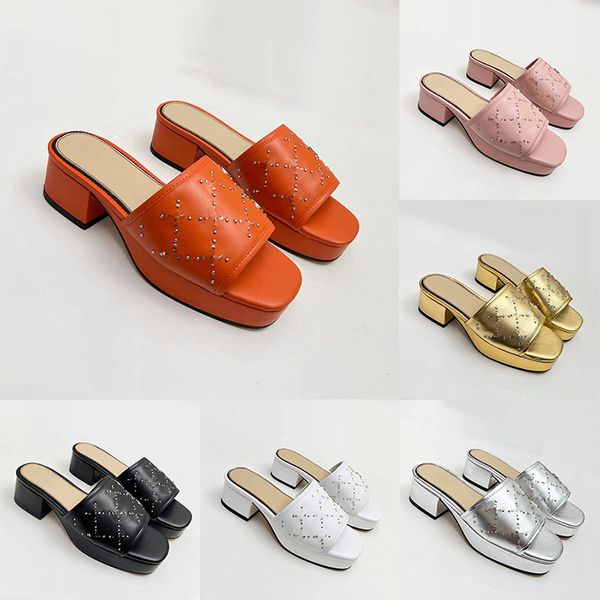 Yeni tasarımcı terlik slaytlar kadın sandalet ünlü köpük yolluklar hakiki deri altın gümüş topuk ayakkabı