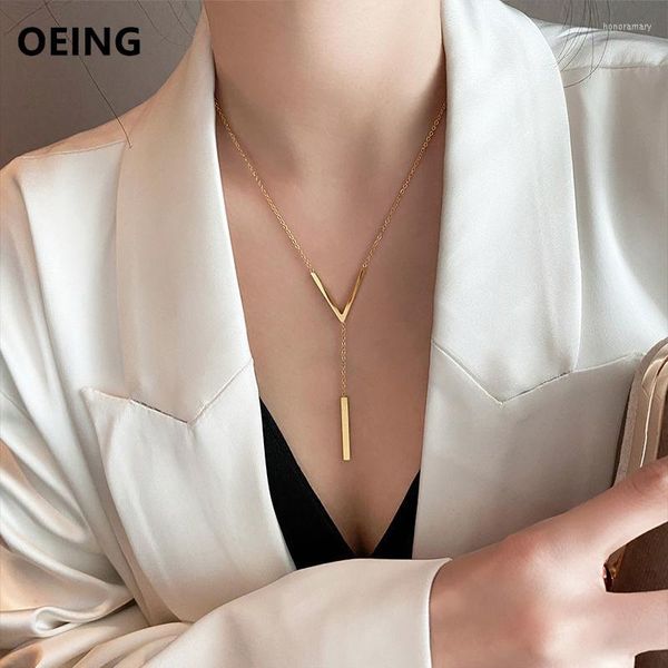 Ketten OEING 316L Edelstahl Mode Halskette für Frau Persönlichkeit Unendlichkeit V-förmigen Anhänger Gold Farbe Halsketten am Hals