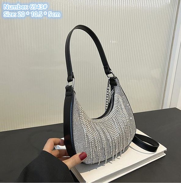 Atacado bolsas de ombro femininas 4 cores design de nicho exclusivo borla strass bolsa nas axilas doce diamante bolsa de moedas para celular Joker bolsa de couro 6943 #