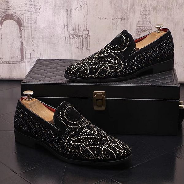 Celebridade da Web punk de luxo europeia Oxfords Rhinestone Sapatos de vestido masculino Mocassins de designer preguiçosos mocassins d2h50