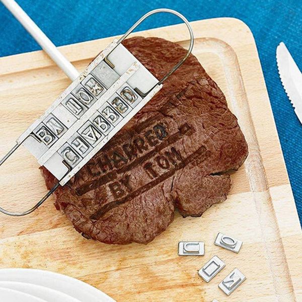 Nuovo marchio di ferro 55 lettere fai da te barbecue lettera stampata bistecca strumento carne griglia forchette barbecue accessori per utensili da cucina roba GG