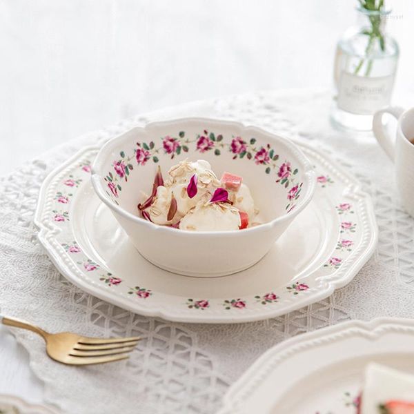 Placas Placas Cerâmica Conjunto de pratos Tigela de jantar Tabeldware de mesa Europeia Rosicia de rosa Europeia sobremesa de sobremesa Dinnerware de frutas