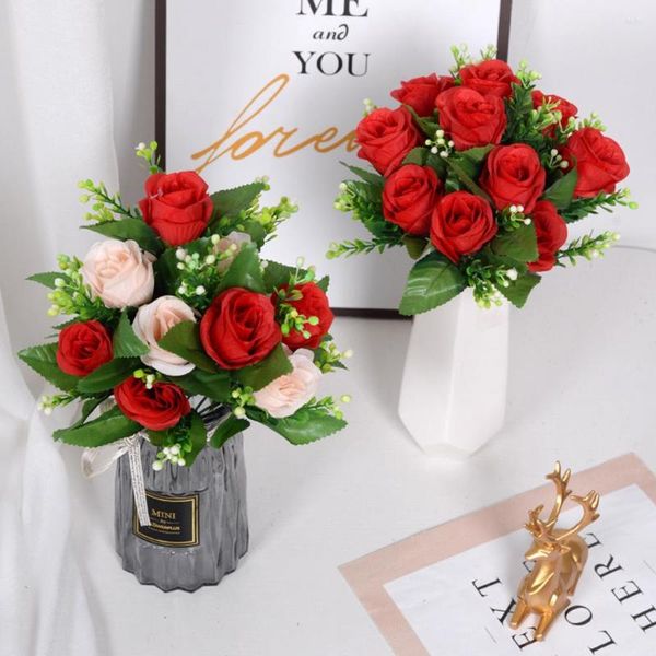 Flores decorativas de 33 cm de seda rosas vermelhas flor artificial para vaso buquê DIY DIY SALA DE LIVERSA DOMENTO DE CEDIMENTO DE CEDIMENTO DE DECORAÇÃO