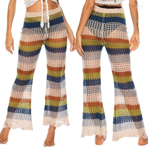 Женские штаны Capris Женщины, выпавшие бикини, прикрывают расклешенные брюки с высокой талией.