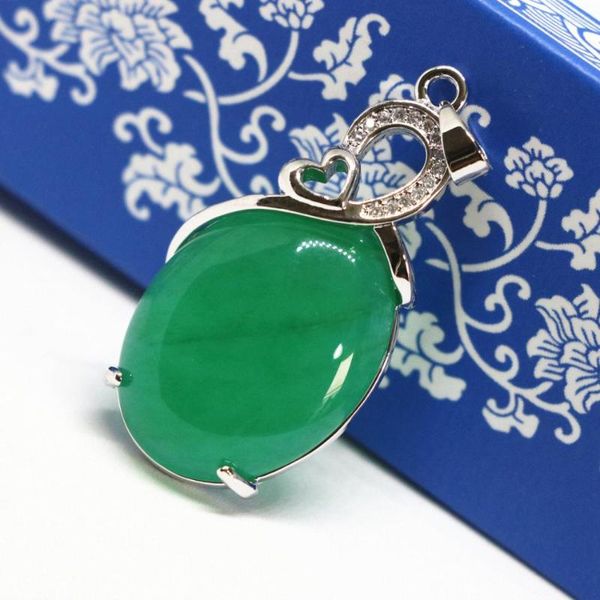 Подвесные ожерелья высококачественная серебряная овальная капля зеленые неядные халцедонии довольно свадьбы подарки на выводы ювелирных изделий 19 33 мм B1859