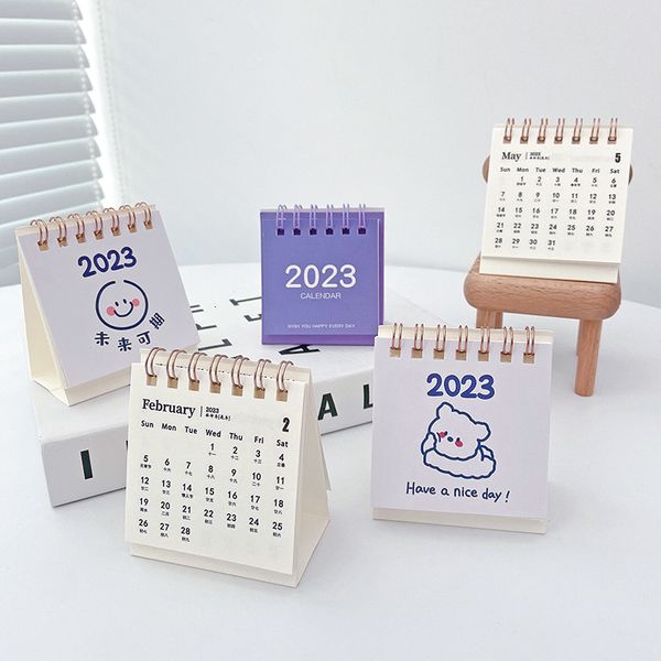 Objetos decorativos Figuras 2023 Cartoon Mini Desk Calendar Desktop Decoration Kawaii Papel coreano Dune Dual Diário Tabela Decoração do escritório da casa 230522