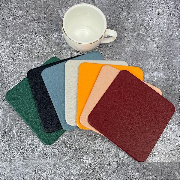 Mats almofadas quadradas placemat triangular Coasters PVC Couro lavável tigela de tigela de tapete de alta temperatura Restaurante de desktop dha5h