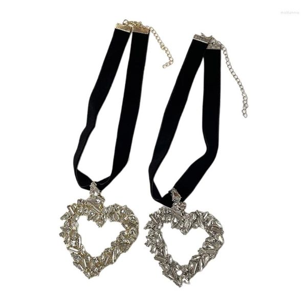 Catene Collana in velluto nero Ciondolo a cuore Vintage Girocollo con grandi strass