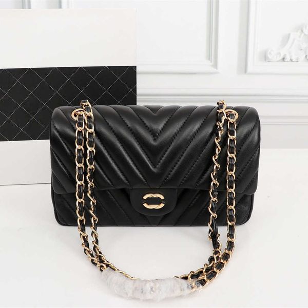 Bolsa de couro clássico Moda de luxo Moda de um ombro de uma cadeia de designers de glamshell saco crossbody metal travando buckle caviar preto bolsa