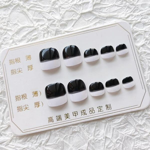 Unghie finte Toe Press On Set Black White French Foot Tips Unghia finta Staccabile Summer Full Cover Unghie dei piedi 24Pcs