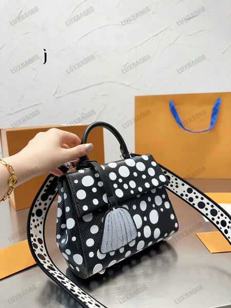 Yk cluny mini epi couro feminino pontilhas bolsas m21722 Branco/vermelho preto yayoi kusama coleta bolsa