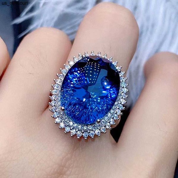 Anelli a fascia Grande ovale 7 carati Cristallo blu Zaffiro Topazio Pietre preziose Anelli con diamanti per le donne Oro bianco Colore argento Gioielli per feste Regalo Bague J230522