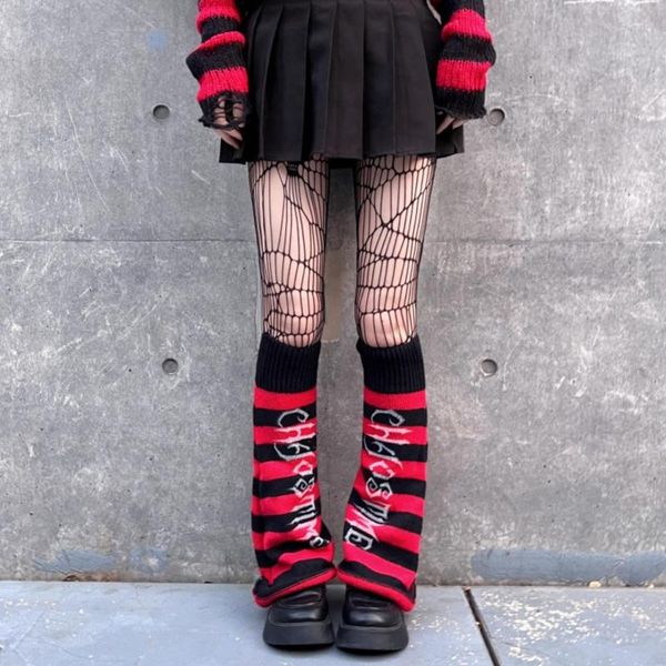 Calzini da donna Ruibbit Girl Japanese Knee Sleeve Leg Cover Harajuku Handmade Black Red Stripe Knitted JK Warmers Punk Y2k