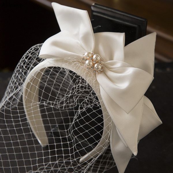 Bowknot Pearls Satin Bridal Headpieces для свадьбы для свадьбы с сетчаты
