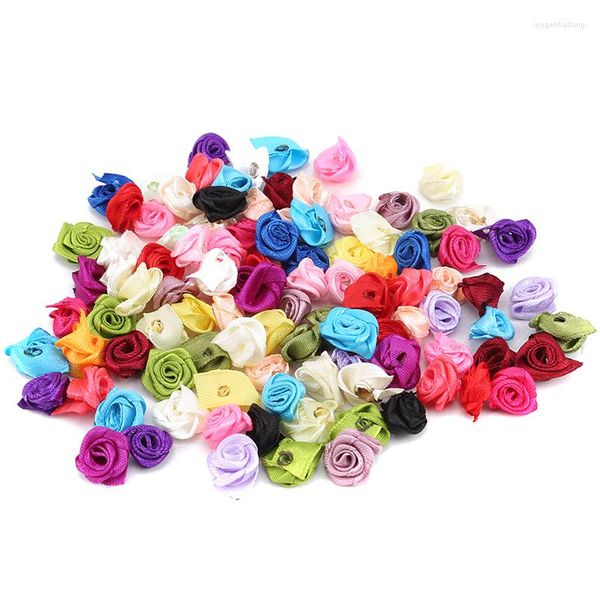 Flores decorativas 100pcs 10mm mistura cor pequena flor de rosa mini artesanato de cetim de cetim de cetim scrapbooking de roupas de decoração de roupas de decoração