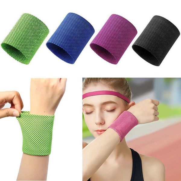 Suporte do pulso 1 PC Cold, porém respirável Bracelet Packaging Packaging Sports Fitness Yoga Volleyball Hand Sweat Band P230523