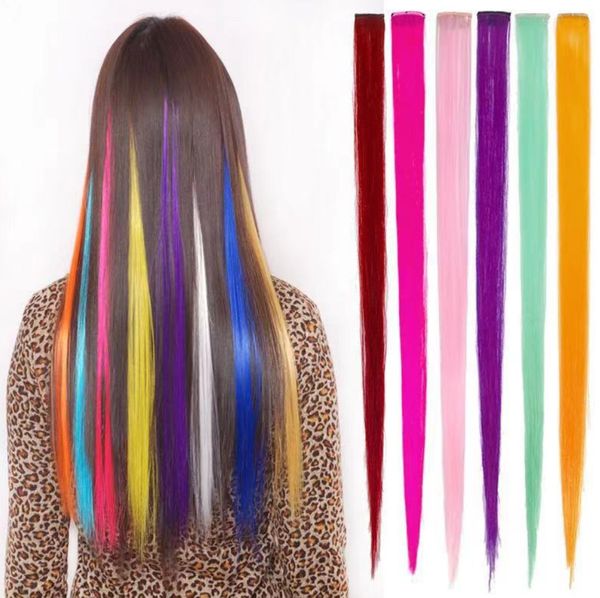 Estensioni per capelli a colori da 22 pollici con punti salienti senza soluzione di continuità, toppe per capelli lisci sfumati con una clip color orecchio disponibili in vari stili che supportano la personalizzazione