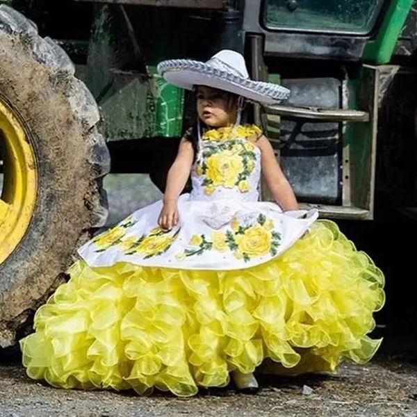 Floral Broderie Pluffy Fleur Filles Robes Pour La Fête De Mariage 2023 Blanc Et Jaune Mexicain Brithday Robe De Fête Enfants Princesse Robe De Bal Occasion Spéciale Porter