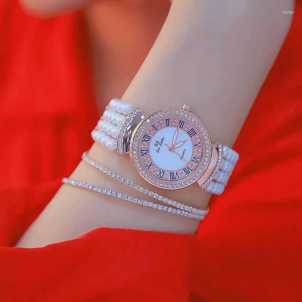 Нарученные часы Relojes Para Mujer Fashion Quartz смотрит высококачественные римские цифры, наберите жемчужную цепь Hombre