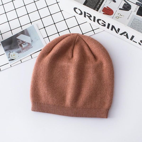 Gorros de gorros/caveira tampas 9 colorways outono de inverno cor sólida cashmere real para mulher unissex hat hat latejes atacadistas