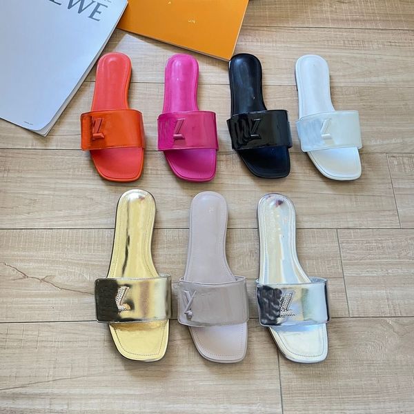 Lüks Tasarımcı Terlik Kadınlar Slaytlar Plaj Sandal Deri Ayakkabıları Filp Flops Mules Plajı Kadın Yaz Düz Slipper 35-42