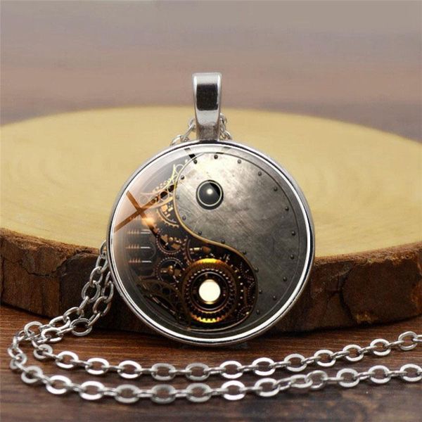 Collane con ciondolo Gossip Yin Yang Collana rotonda per uomo Donna Simbolo mistico cinese taoista Gioielli maschili Ciondolo