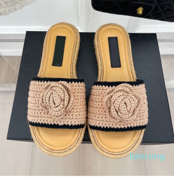 Pantofole Espadrillas in paglia di rafia Donna Piattaforma con fondo spesso Sandali intrecciati C Slip On Mules Fiori intrecciati a mano Ciabatte da donna Infradito Piscina