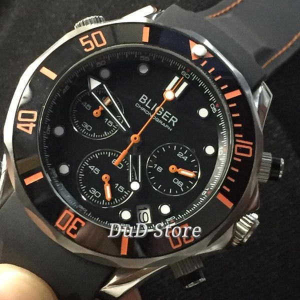 Relógios de pulso 41mm Dial preto Bolecela laranja Caixa de prata Caixa de borracha Sapphire Glass Cronógrafo Quartz Movimento Men's Watch