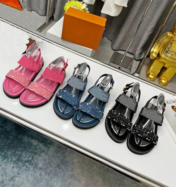 Designer de luxo Mulheres Paseo Sandálias Flat Sandals Summery Denim Slippers Moda Slides Flip Flips Tamanho dos EUA 4-11