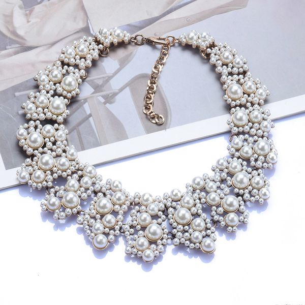 Chokers Fashion Faux Pearls Colar de colarinho grande colar de gargantilha Mulheres indianas Cristal étnico Big Bib Jóias 230524