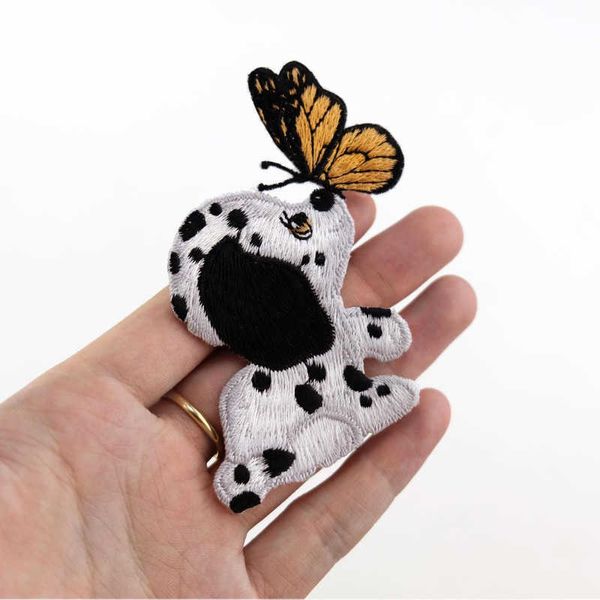 20pScsewing Notions Tools 1 Cute Dog Kiss Butterfly Patch Repair Diy Ferro bordado para roupas de vestuário lindas P230524