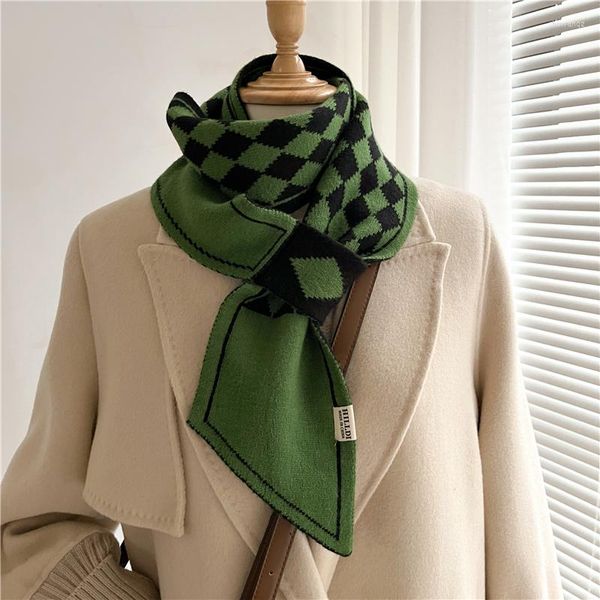 Sciarpe Moda Sciarpa lavorata a maglia calda per le donne Design Fazzoletto da collo in cashmere da donna Piccola elasticità sottile Cravatta in filato di lana