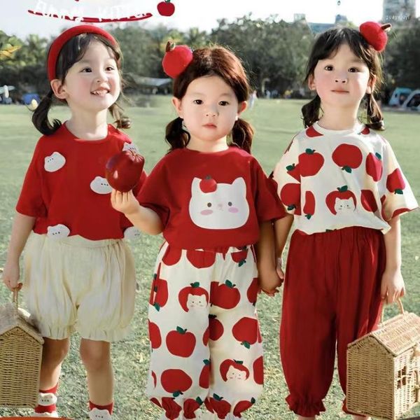 Completi di abbigliamento Neonate Vestiti di cotone Estate Stampa di mele Magliette e pantaloni Set Top per bambini Pantaloncini Tuta da salotto per bambini Neonato