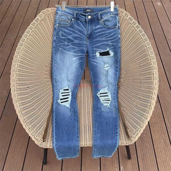 Designer Clothing Amires Jeans Denim Pants Amies High Street Blue Cow Collated Leather Washed Old Knife Cut Hole Jeans Slim Slp Pants Fashion Men Beggar Pants Distres