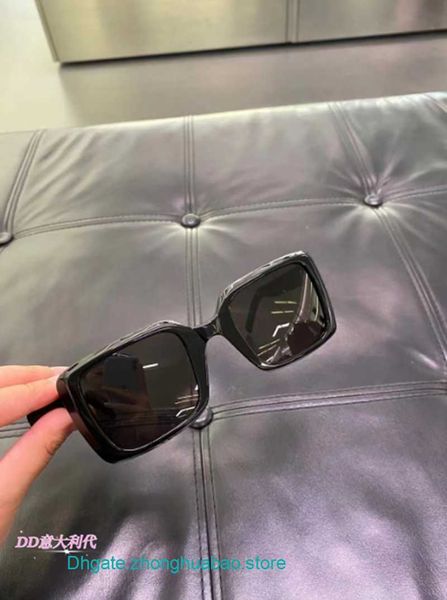 Óculos de sol Fashion Lou top cool Atacado Edição original Y S L Designer Óculos de sol à venda 23 New Black Square Feminino e com caixa original