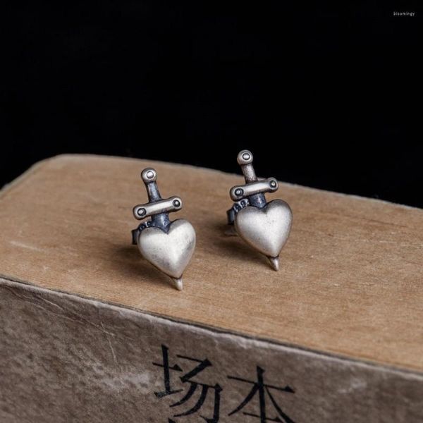 Orecchini a bottone con cuore di spada per uomo in argento sterling 925 punk gotico gioielli di moda coreani freddi