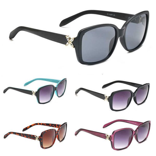 Óculos de sol Designer Luxury Summer Summer Brand Eyewear Fashion Outdoor Sports Classic Driving vários estilos unissex com caixa de moldura quadrada exclusiva de caixa exclusiva