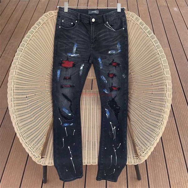 Дизайнерская одежда Amire Джинсы Джинсовые штаны Эмис черная краска граффити инкрустации с красными бриллиантами джинсы с высокой улицей разорванные мужские женские брюки расстроенные Rippe