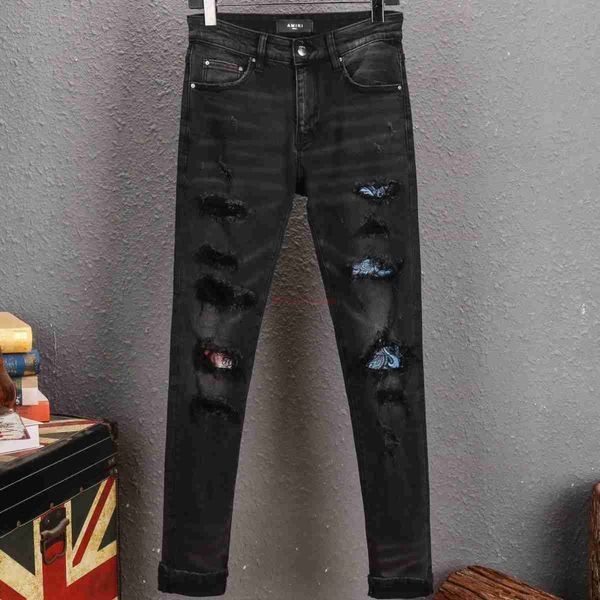 Designerkleidung Amires Jeans Denim Hosen Sommer Neue schwarze Amies Hole Slim Fit Jeans Herrenmode Vielseitige elastische Leggings Distressed Ripped Skinny Motorrad Bi