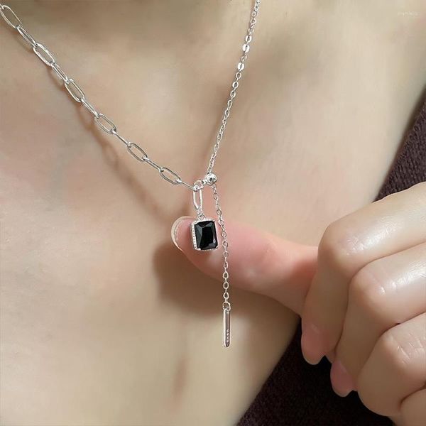 Подвесные ожерелья Ventfille Silver Color Searcalce для женщин -подарка Супер крутая черная квадратная хрустальная цепь тянет ювелирные украшения для кисточки