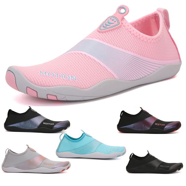 2023 donna Uomo Scarpe da spiaggia Slip On ventilate Nero Rosso Grigio arancione Rosa Scarpe casual Scarpe da ginnastica da uomo Sneakers sportive taglia 35-45