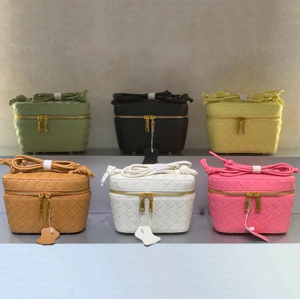 2023 new fashion Camera Bag Candy Makeup Tote Intreccio Designer in pelle Borse da donna Cubo Spalla Borse a tracolla Borse classiche