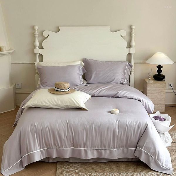Bedding Sets Purple Lilac Lyocell Cotton Duvet Capa Conjunto de lençóis da cama Decoração de pérolas Decor Broachcases parecem super macias sedosas confortáveis ​​para dormir