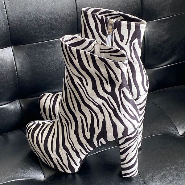 Olomm Neue Mode Frauen Plattform Stiefeletten Zebra Chunky Ferse Runde Kappe Wunderschöne Schwarz Weiß Party Schuhe Damen UNS Größe 5-20