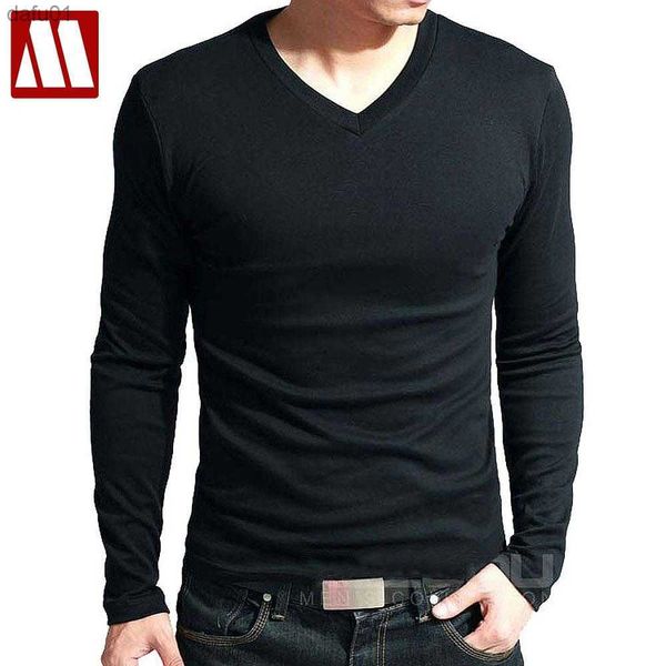 Camisetas masculinas 2023 mola de algodão de algodão alástico de primavera Male V Camiseta apertada camiseta quente venda de fitness de manga longa masculina