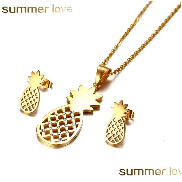 Orecchini Collana Gioielli di fidanzamento in oro Hollow Cz Charm Acciaio inossidabile Ananas Ciondolo Stud Set all'ingrosso per le donne Drop Deli Dhyjc